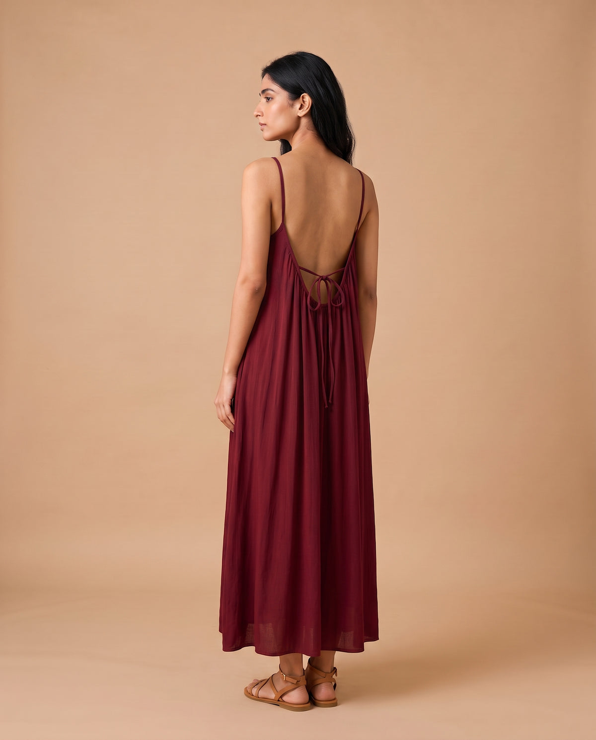 LunaFlow Backless Maxi | Maroon